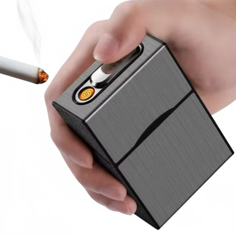 Etuis à cigarettes avec allume-cigares intégré