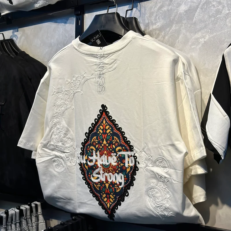 Tshirt strong blanc